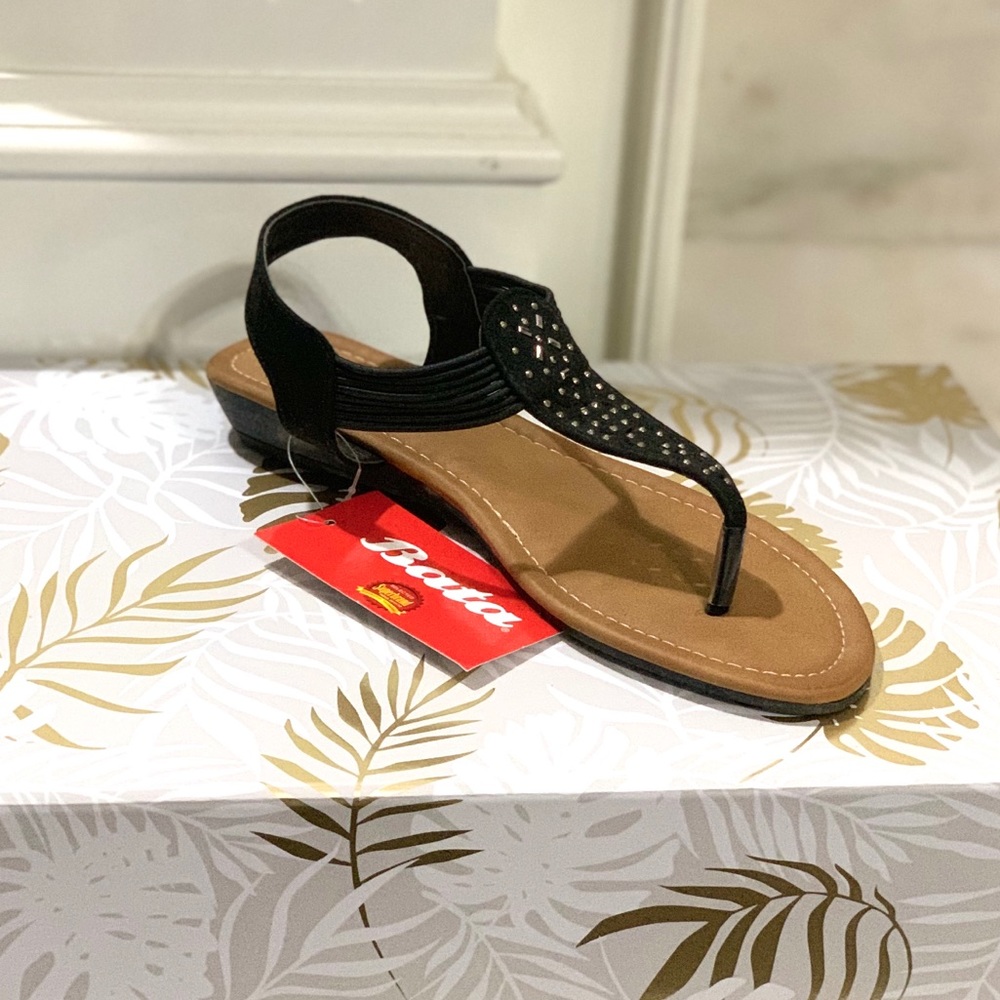 Bran new with Tag Bata Sandal